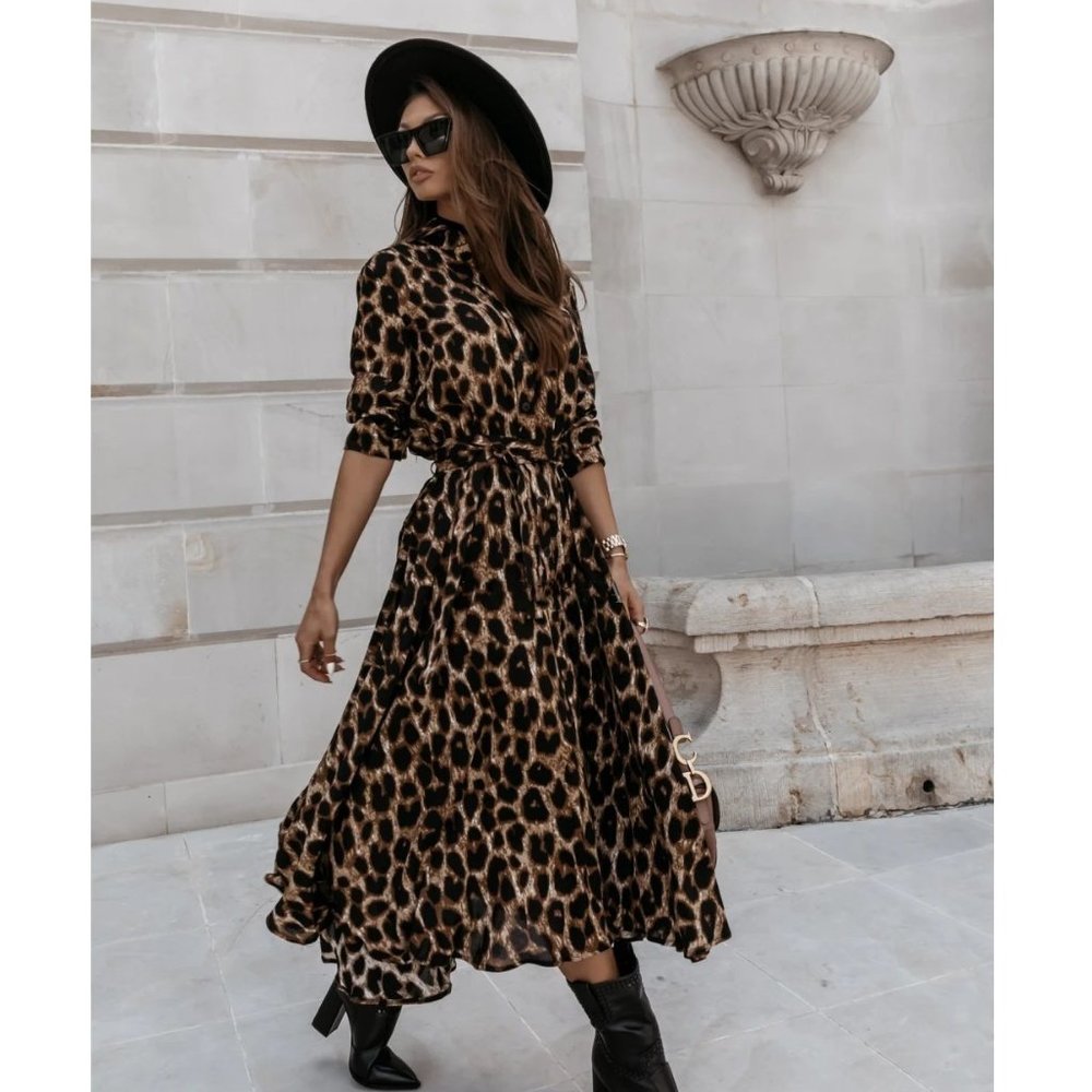 ✨CHEETAH PRINT MIDI DRESS✨